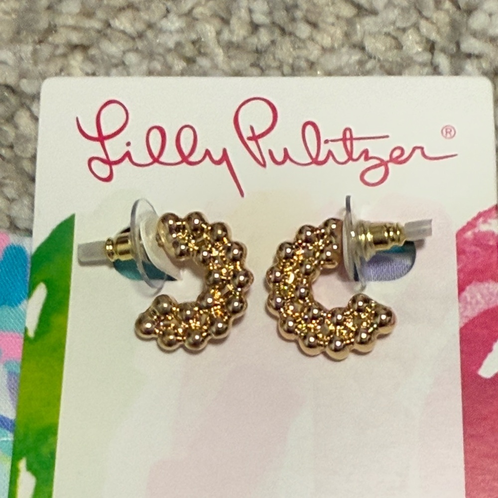 NWT Lilly Pulitzer Worth A Look Small Hoop Earrings in Gold Metallic - Picture 5 of 6